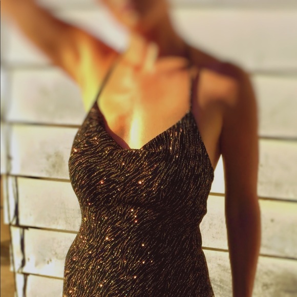 😍Wendye Chaitin Open-Back Sparkle Black&Gold Gown - Picture 6 of 8